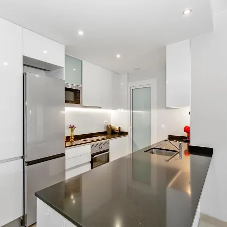 Lovely First Floor Apartment, Heating Pool ! Apartment Alicante