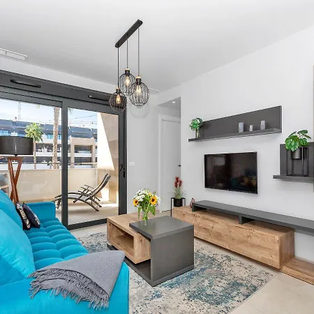 Lovely First Floor Apartment, Heating Pool ! * Alicante