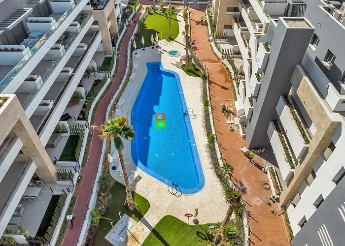 Lejlighed Lovely First Floor Apartment, Heating Pool !